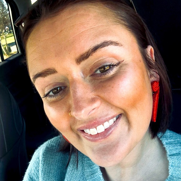 Meet your Posher, Tevvy - Picture 1 of 1